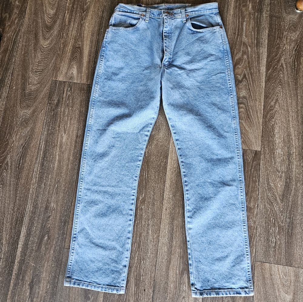 NWT Wrangler Slim Fit Jeans